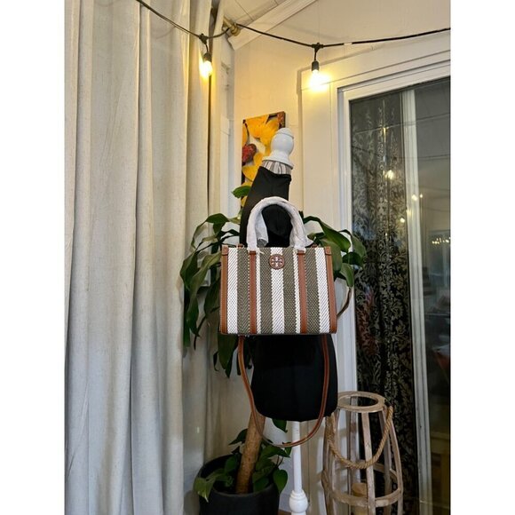 👛 NWT!!! AUTHENTIC TORY BURCH BLAKE STRIPED CANVAS TOTE 👛 - Picture 8 of 12